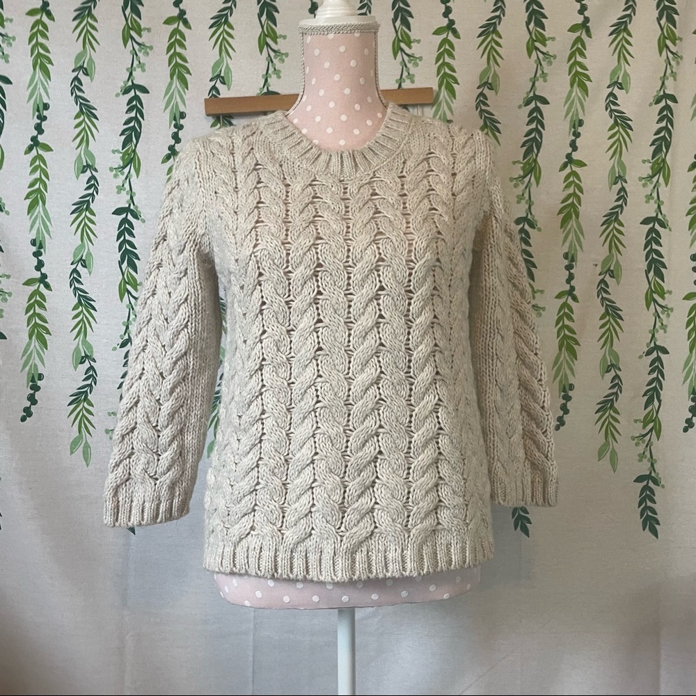 Size M ZaraKnit Sweater with Zipper C2